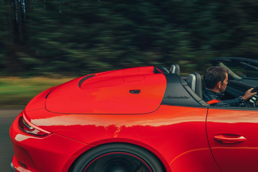 Детали экстерьера Porsche 911 Speedster (991) 2019 года  (UK) (фото 16 из 19)